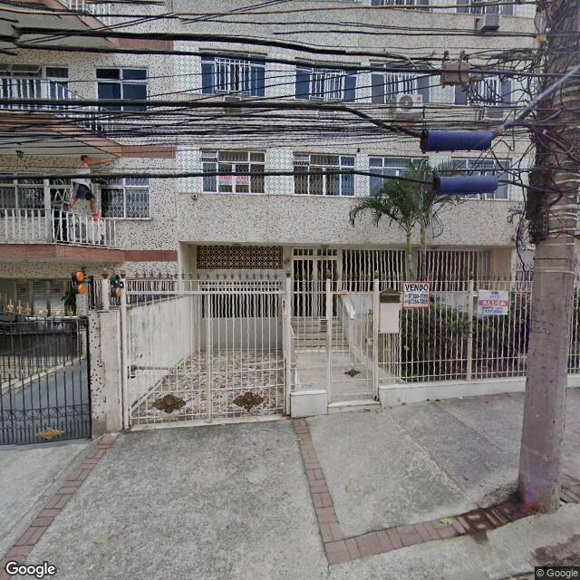 Imagem estática do "Street View" da localização
