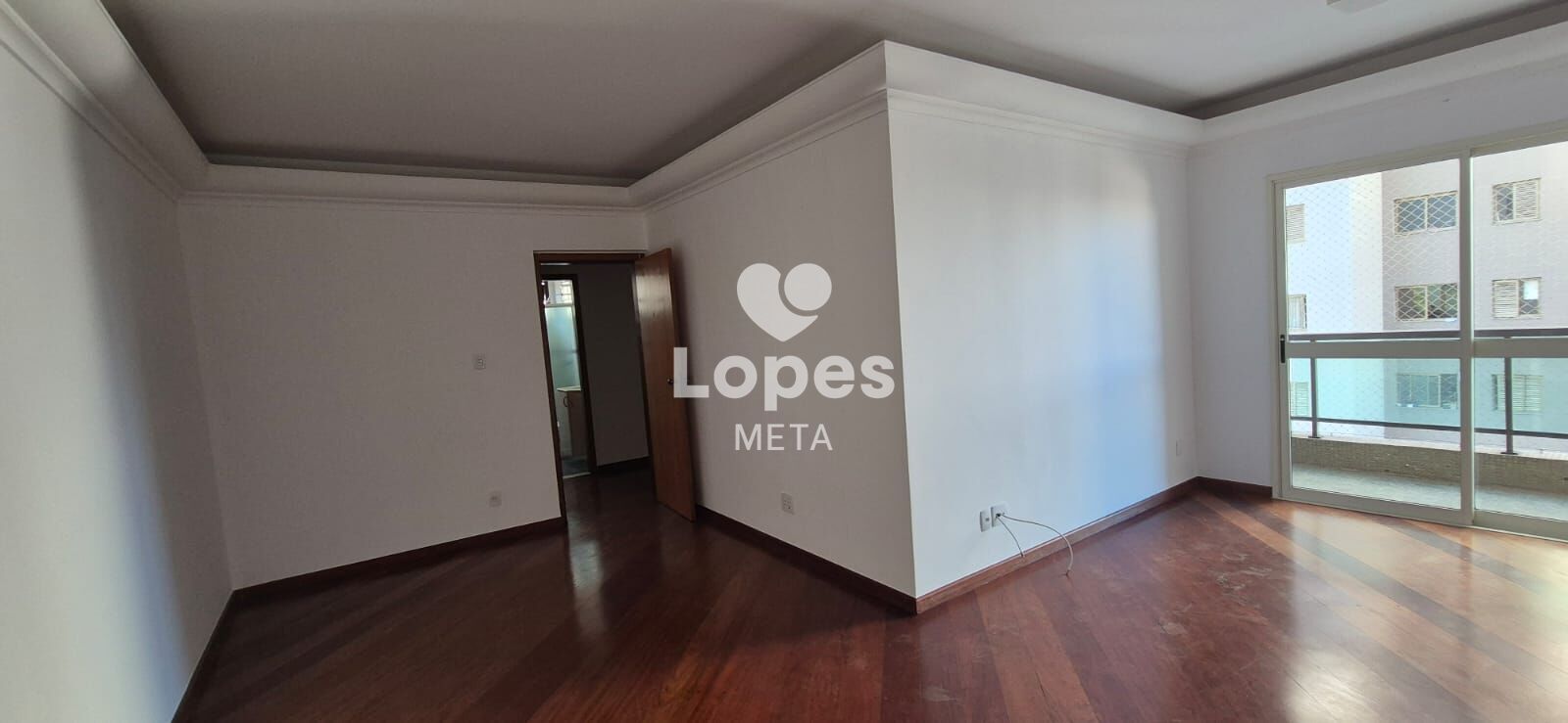 Apartamento à venda com 3 quartos, 92m² - Foto 4