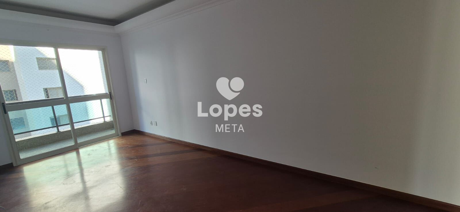 Apartamento à venda com 3 quartos, 92m² - Foto 2