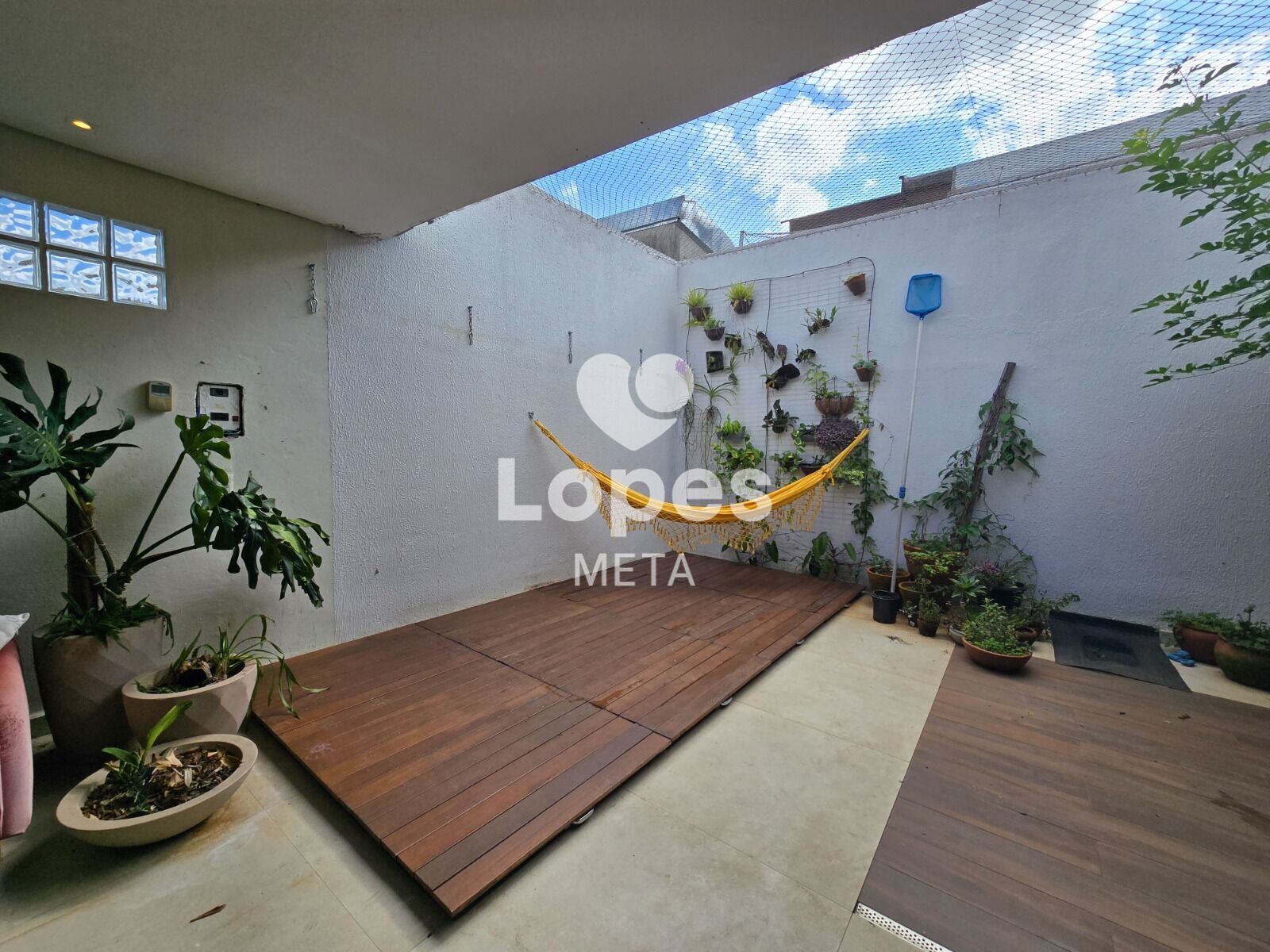 Casa à venda com 2 quartos, 85m² - Foto 9