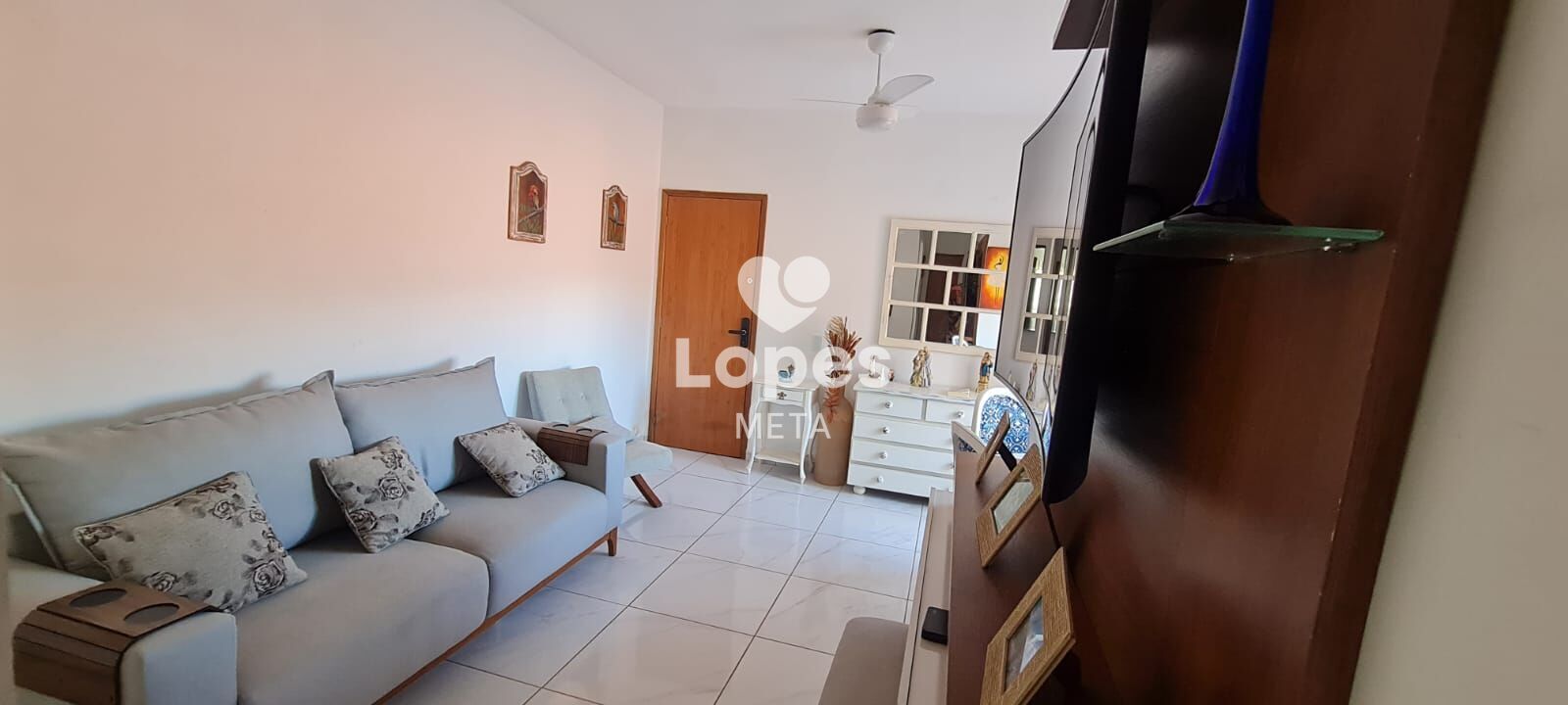Apartamento à venda com 2 quartos, 67m² - Foto 2