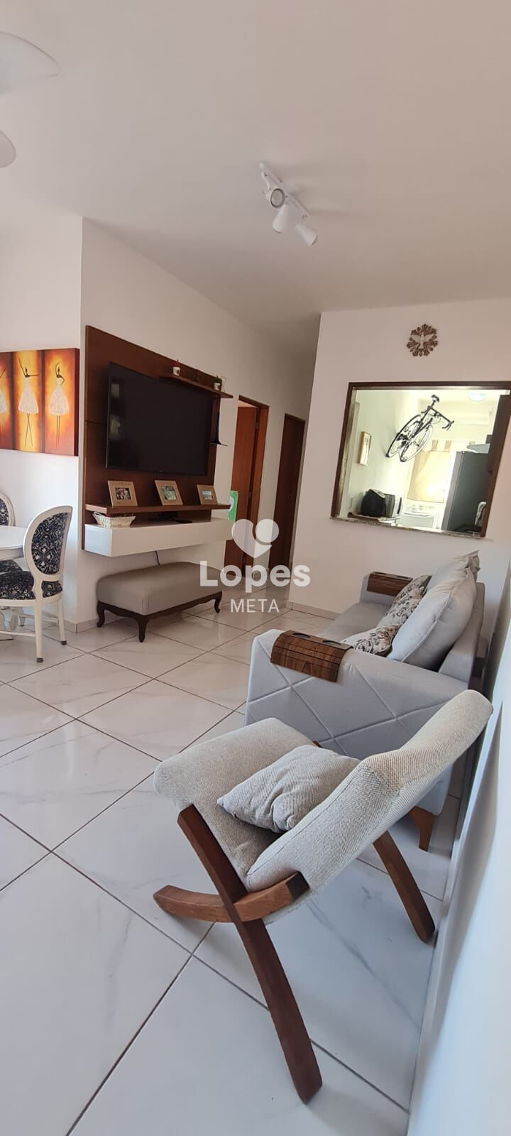 Apartamento à venda com 2 quartos, 67m² - Foto 4