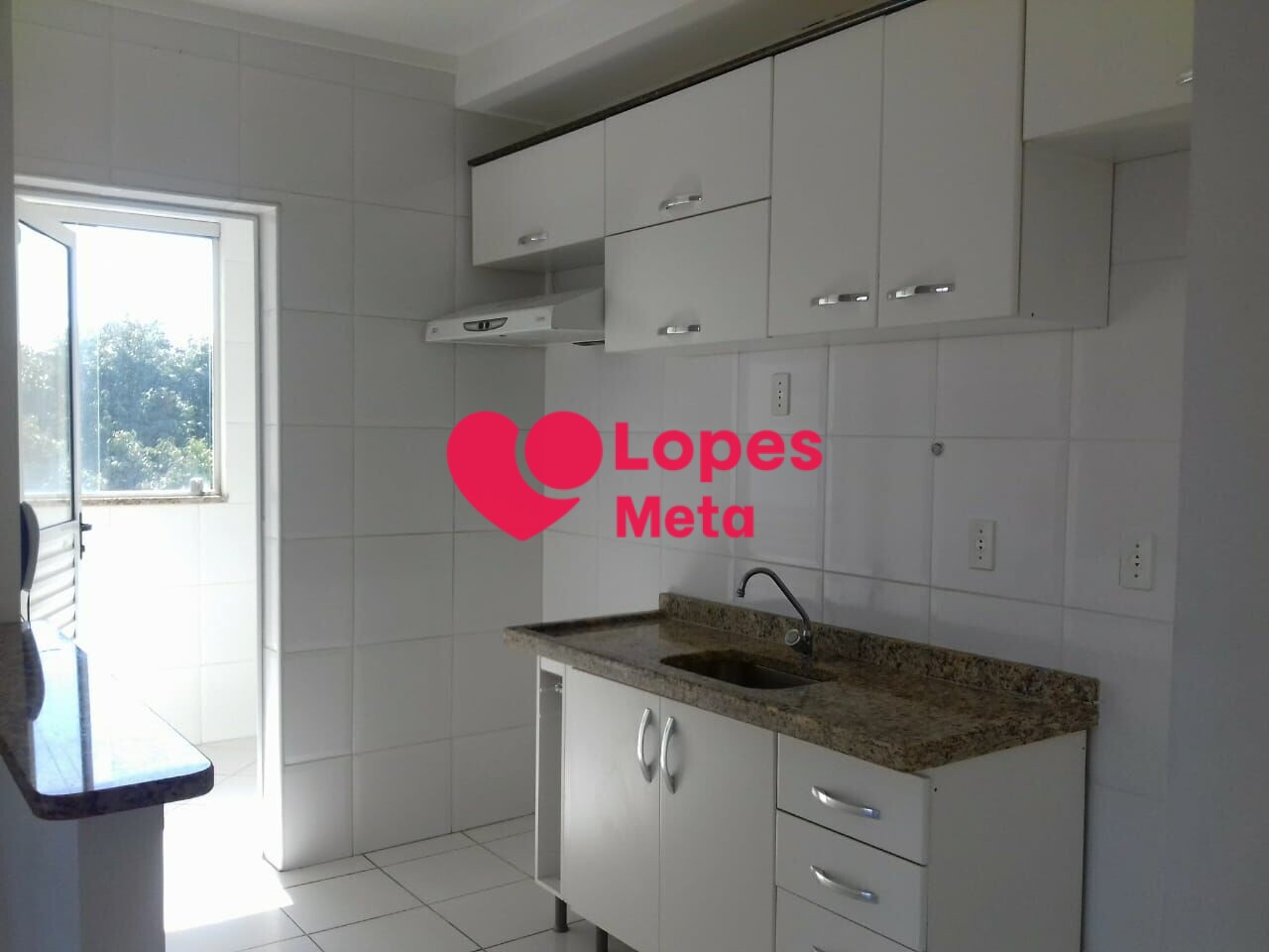 Apartamento à venda com 2 quartos, 62m² - Foto 4