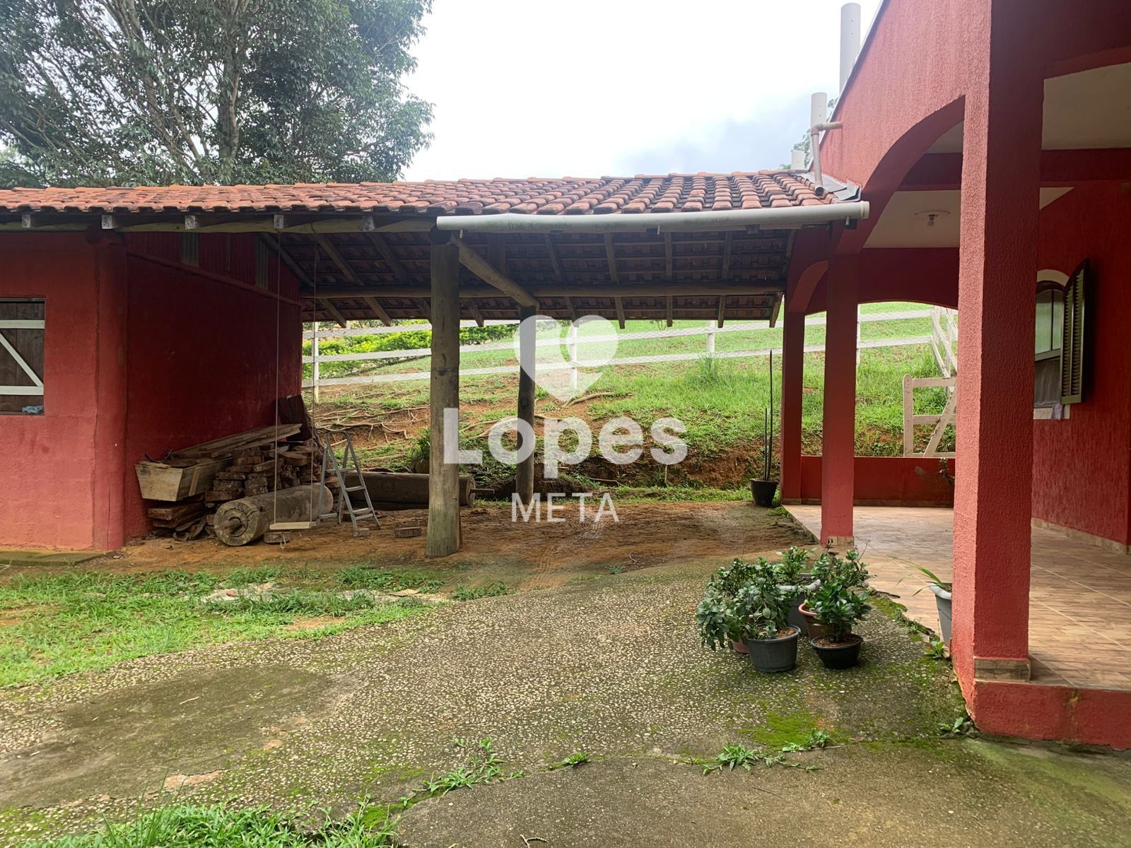 Chácara à venda com 3 quartos, 128571m² - Foto 14