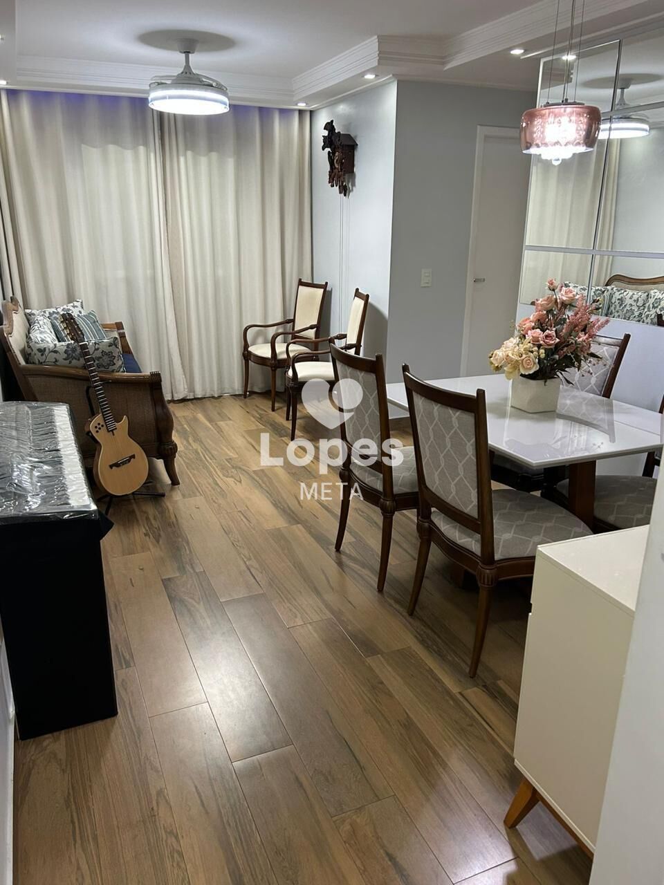 Apartamento à venda com 2 quartos, 67m² - Foto 1