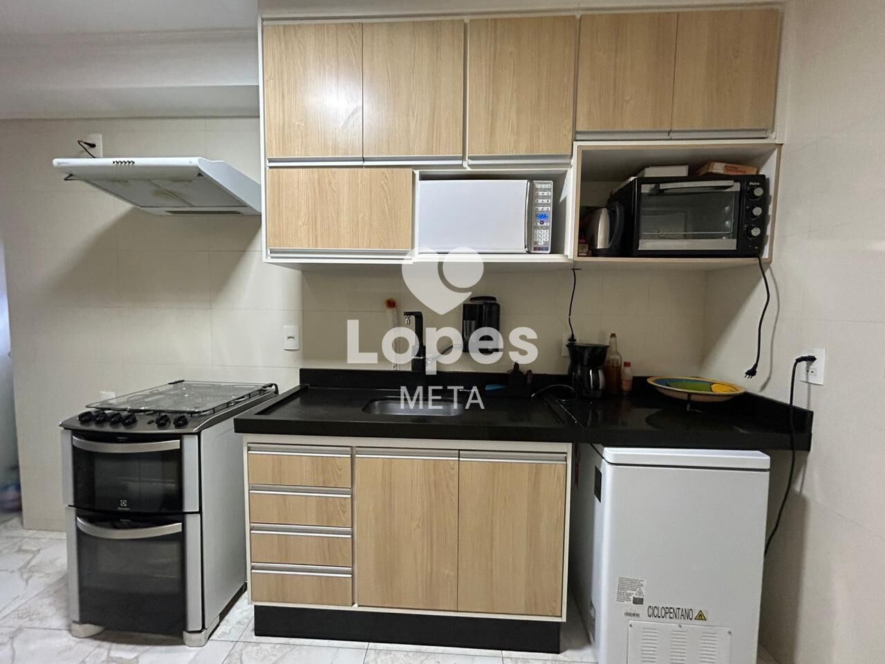 Apartamento à venda com 2 quartos, 67m² - Foto 9