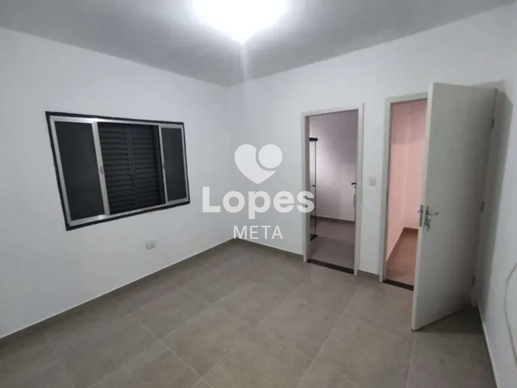 Casa à venda com 3 quartos, 140m² - Foto 4