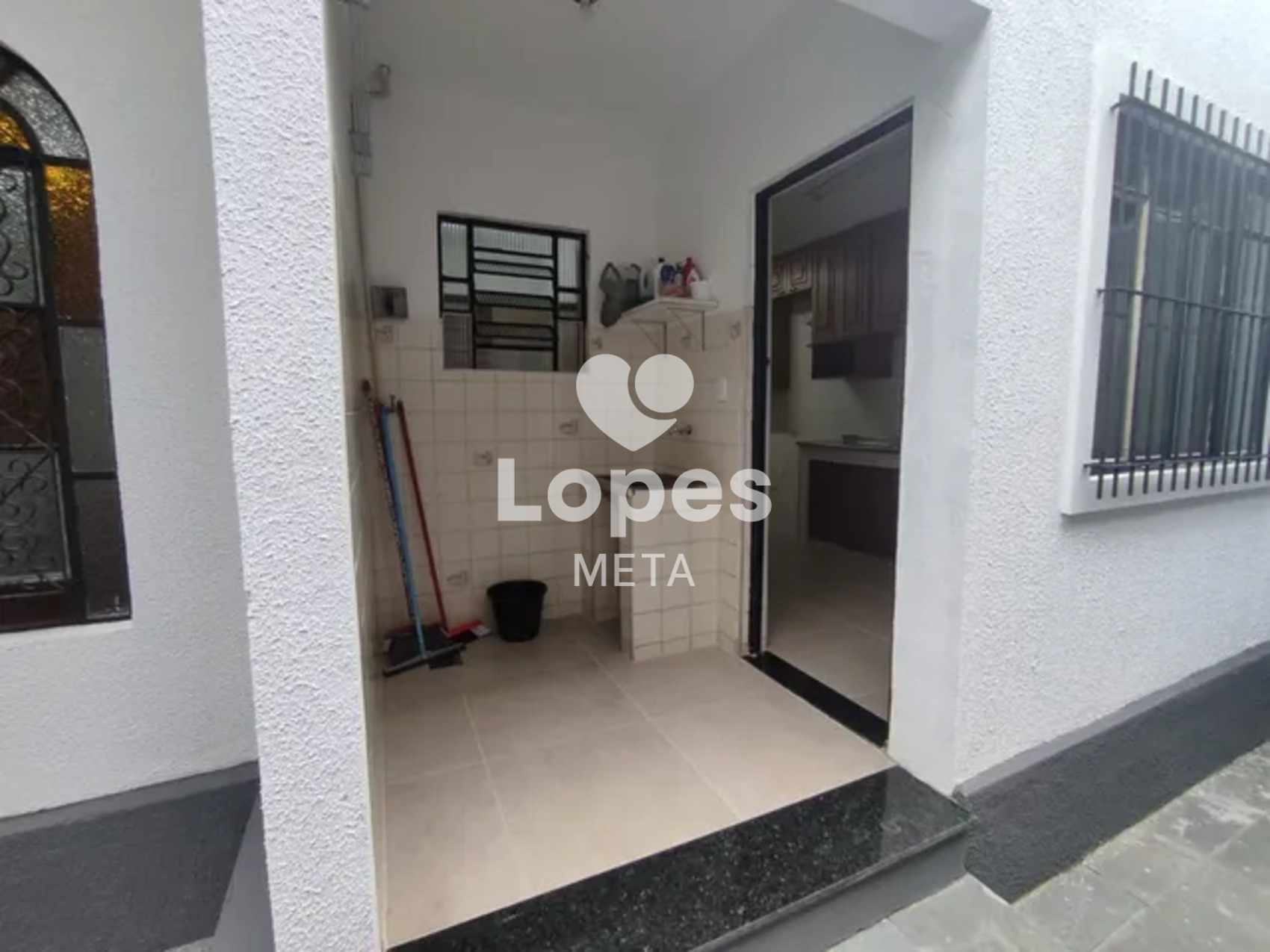 Casa à venda com 3 quartos, 140m² - Foto 11