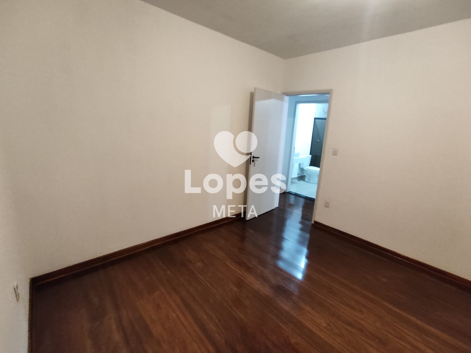Casa à venda com 3 quartos, 140m² - Foto 5