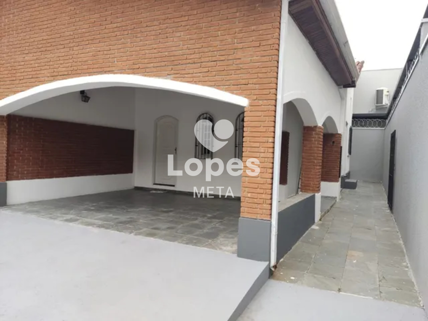 Casa à venda com 3 quartos, 140m² - Foto 2