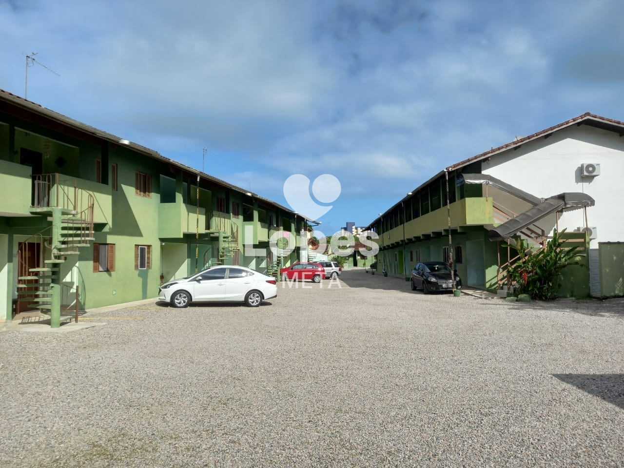 Apartamento à venda com 2 quartos, 49m² - Foto 1