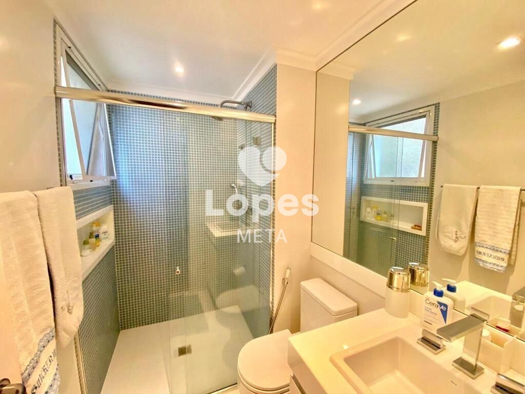 Apartamento à venda com 3 quartos, 194m² - Foto 15