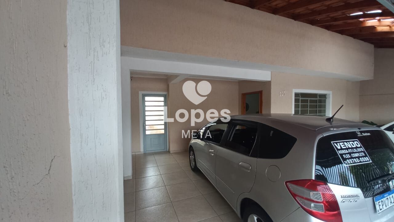 Casa à venda com 3 quartos, 140m² - Foto 3