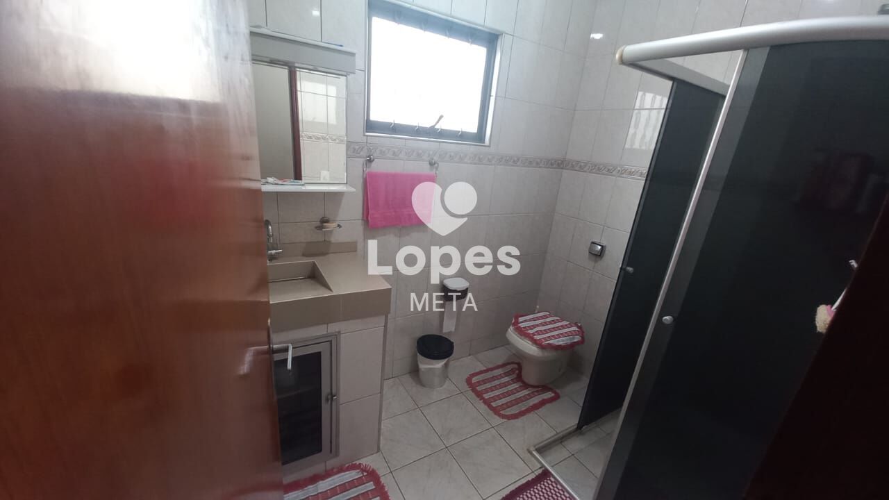 Casa à venda com 3 quartos, 140m² - Foto 24