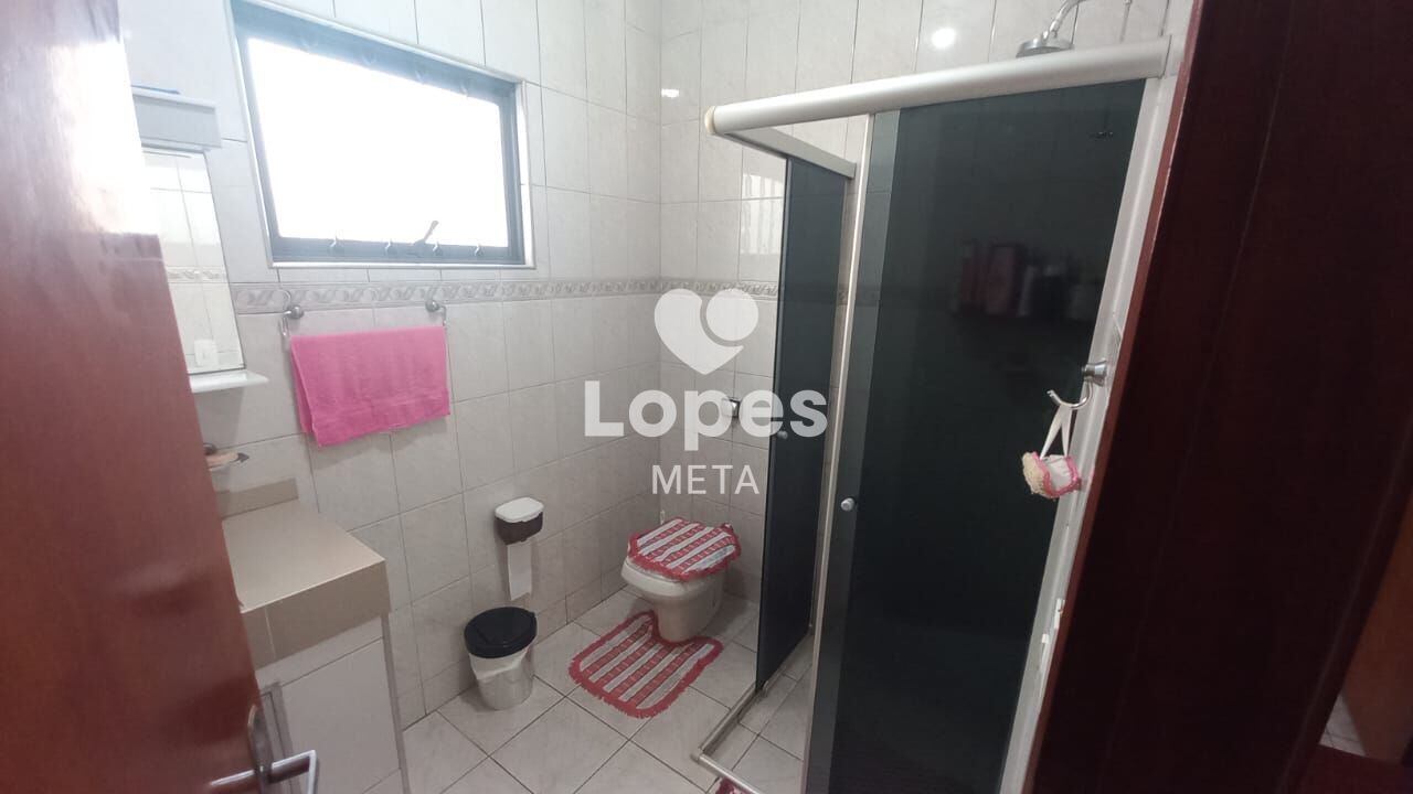 Casa à venda com 3 quartos, 140m² - Foto 18
