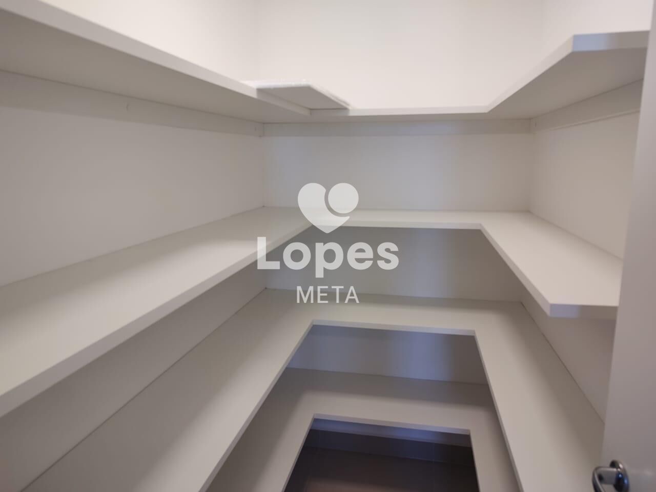 Apartamento para alugar com 3 quartos, 120m² - Foto 29