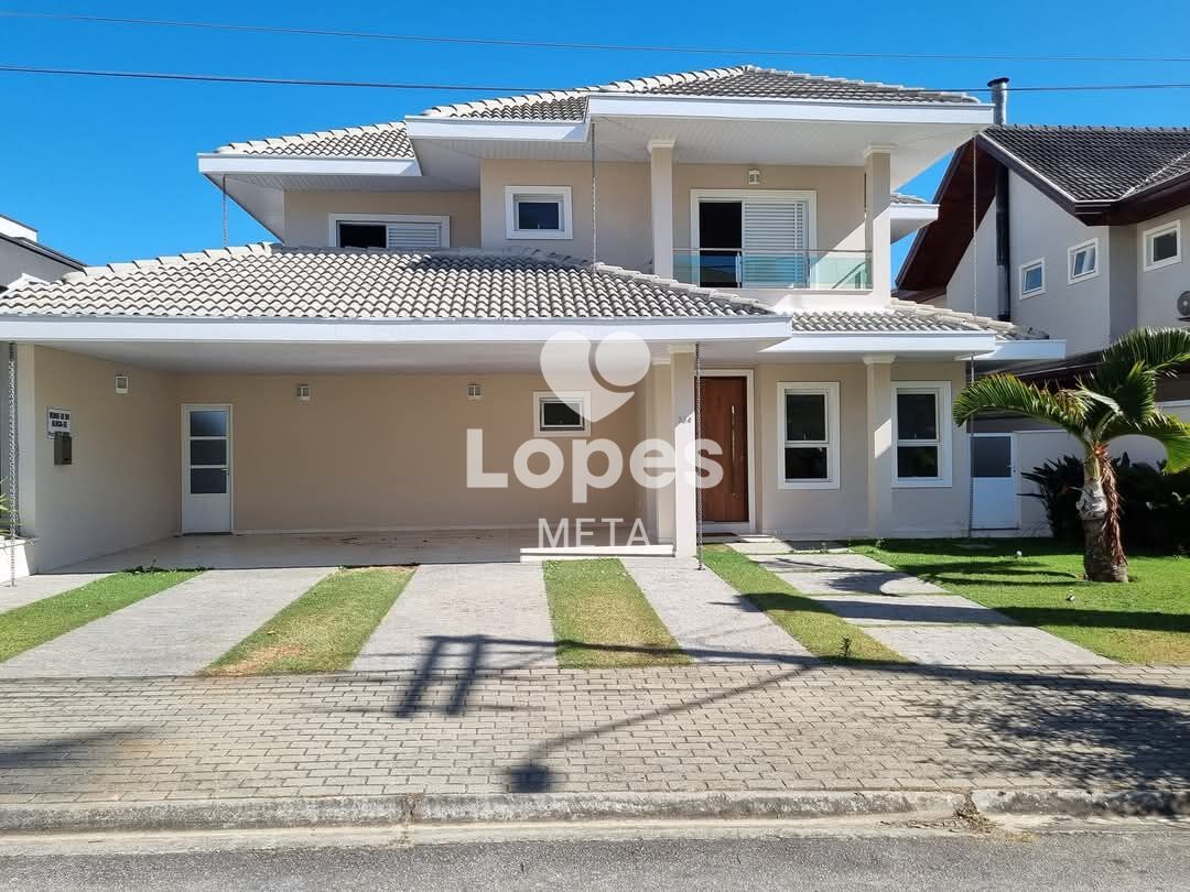 Casa à venda com 4 quartos, 337m² - Foto 1