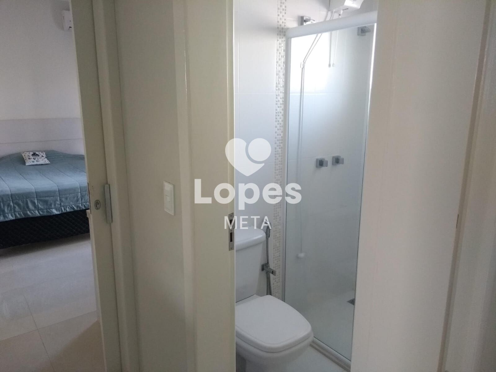 Casa à venda com 4 quartos, 337m² - Foto 35