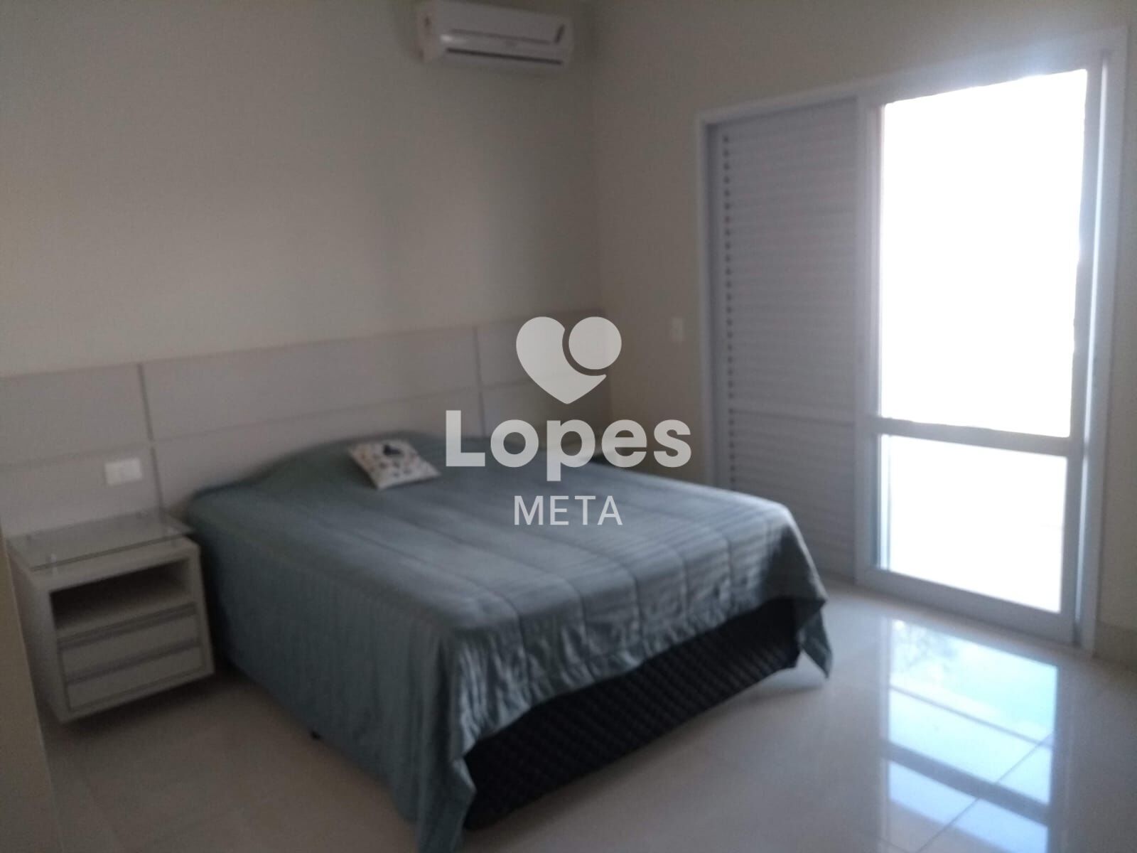 Casa à venda com 4 quartos, 337m² - Foto 22