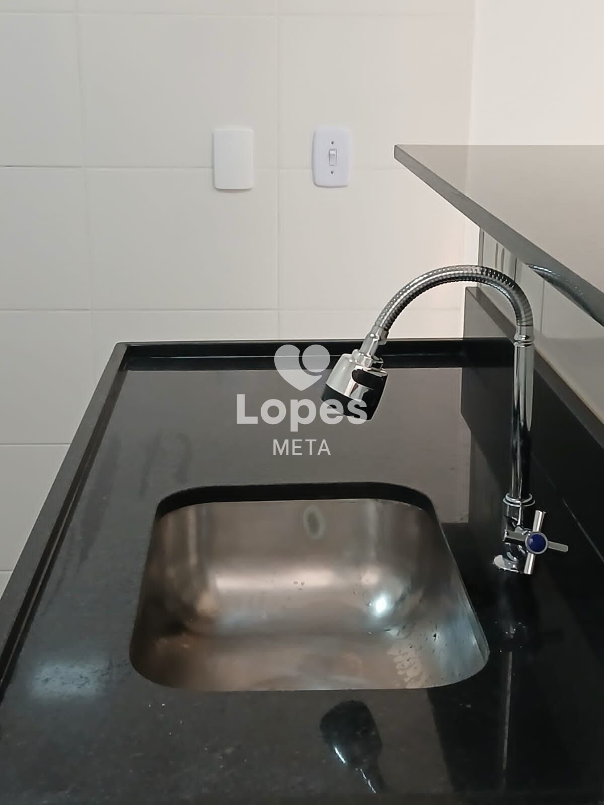 Apartamento à venda com 2 quartos, 38m² - Foto 4