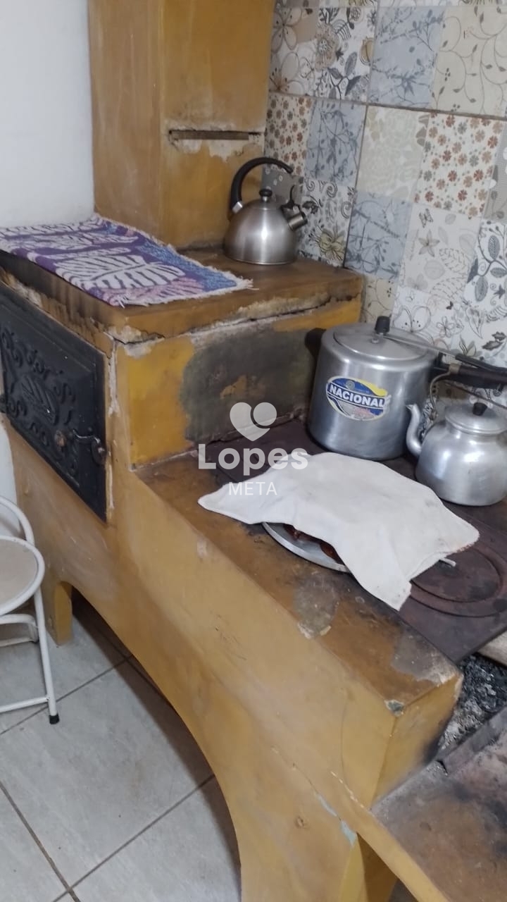 Chácara à venda com 2 quartos, 700m² - Foto 11