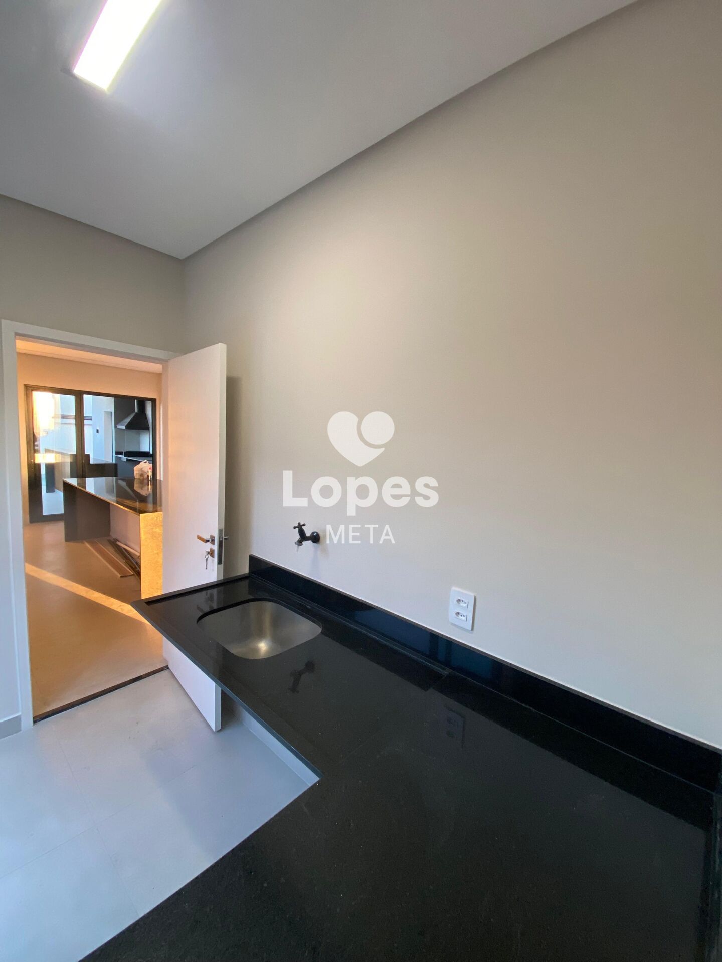 Casa à venda com 3 quartos, 185m² - Foto 6