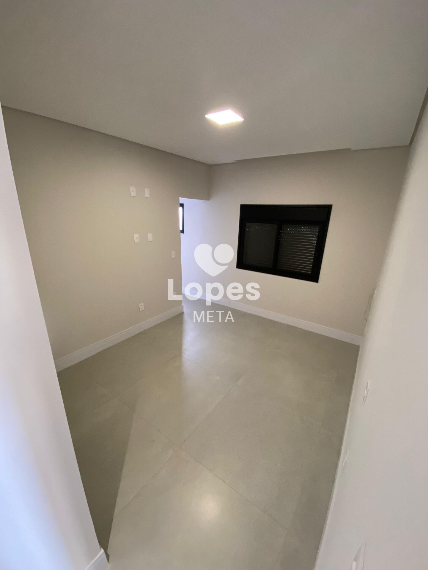 Casa à venda com 3 quartos, 185m² - Foto 11