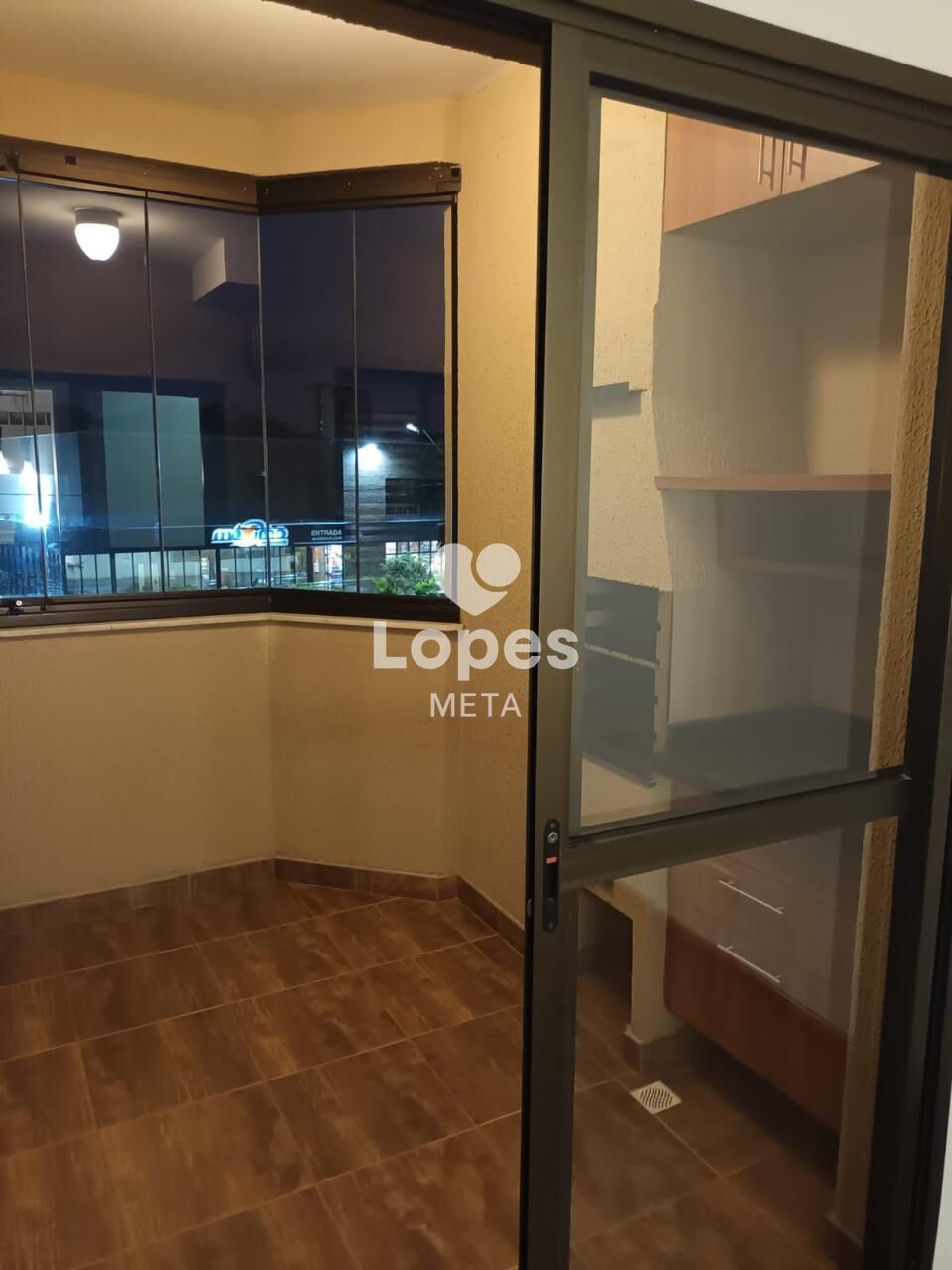Apartamento à venda com 3 quartos, 74m² - Foto 12