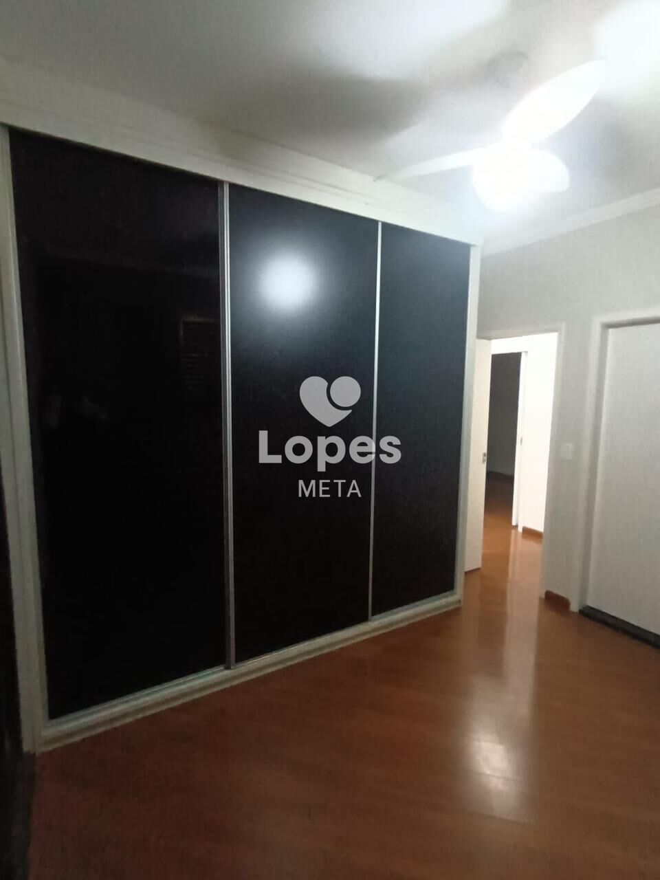 Apartamento à venda com 3 quartos, 74m² - Foto 23