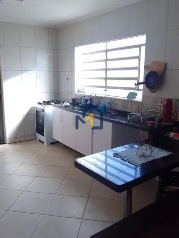 Casa, 3 quartos, 200 m² - Foto 3