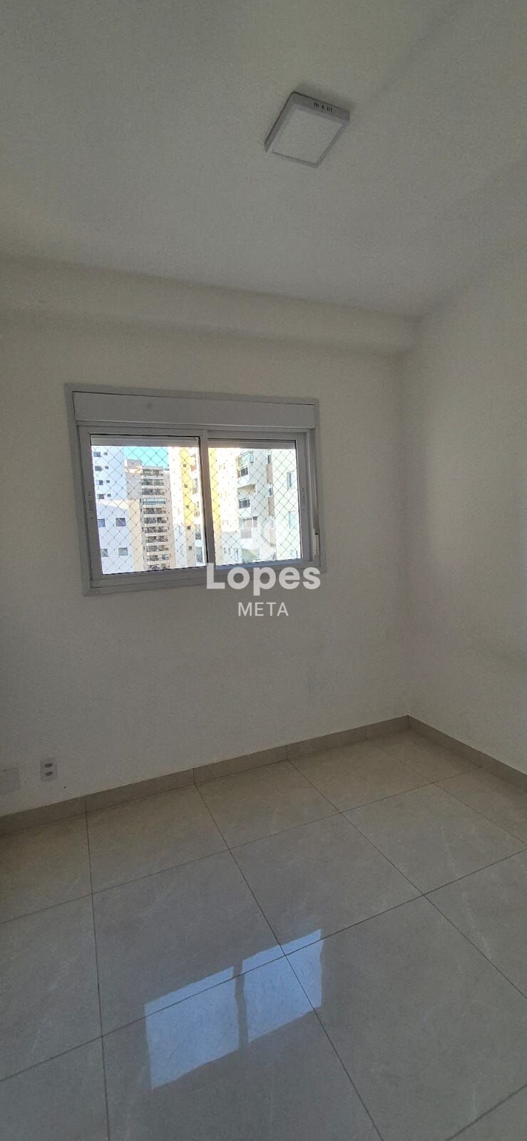 Apartamento à venda com 2 quartos, 78m² - Foto 19