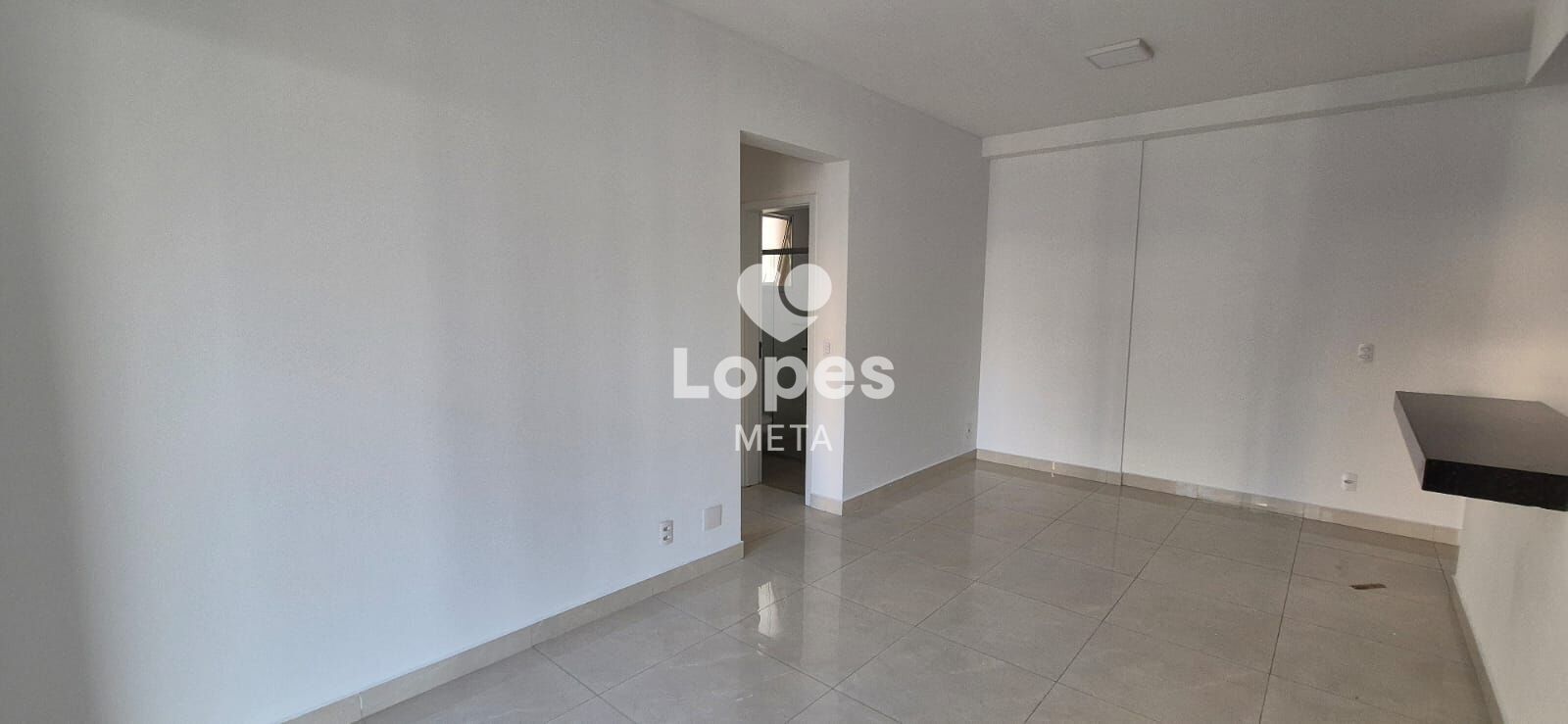 Apartamento à venda com 2 quartos, 78m² - Foto 7