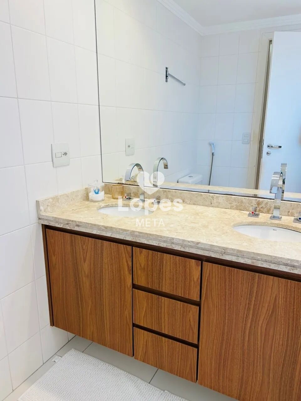 Apartamento à venda com 3 quartos, 194m² - Foto 10