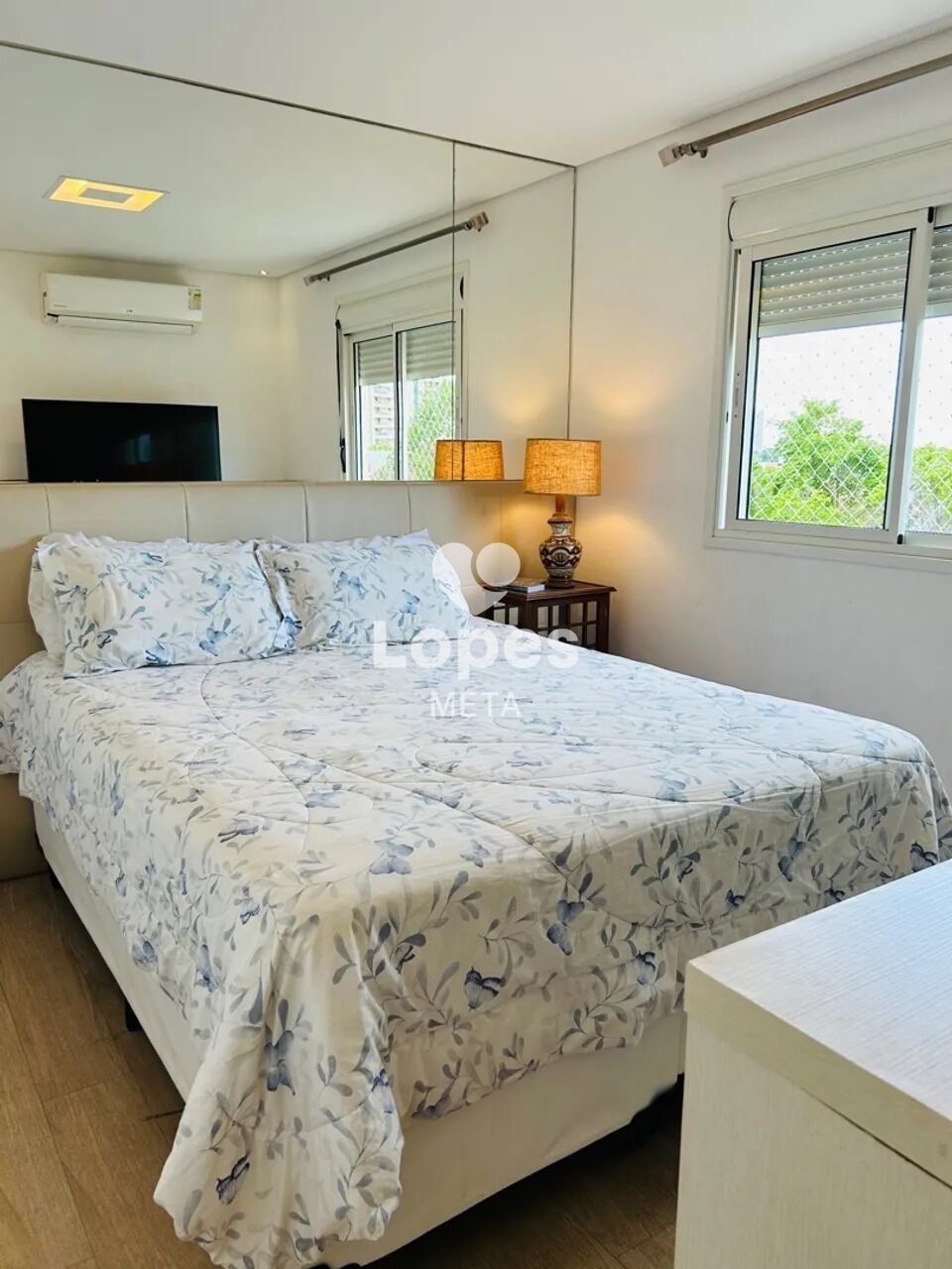 Apartamento à venda com 3 quartos, 194m² - Foto 9