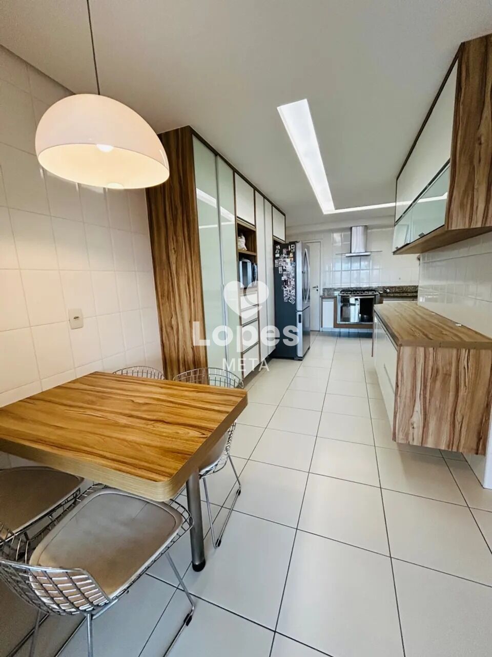 Apartamento à venda com 3 quartos, 194m² - Foto 6