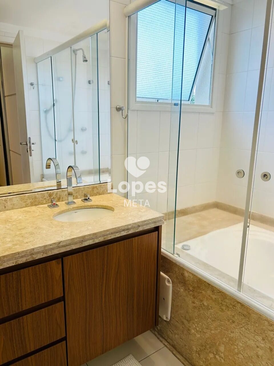 Apartamento à venda com 3 quartos, 194m² - Foto 11