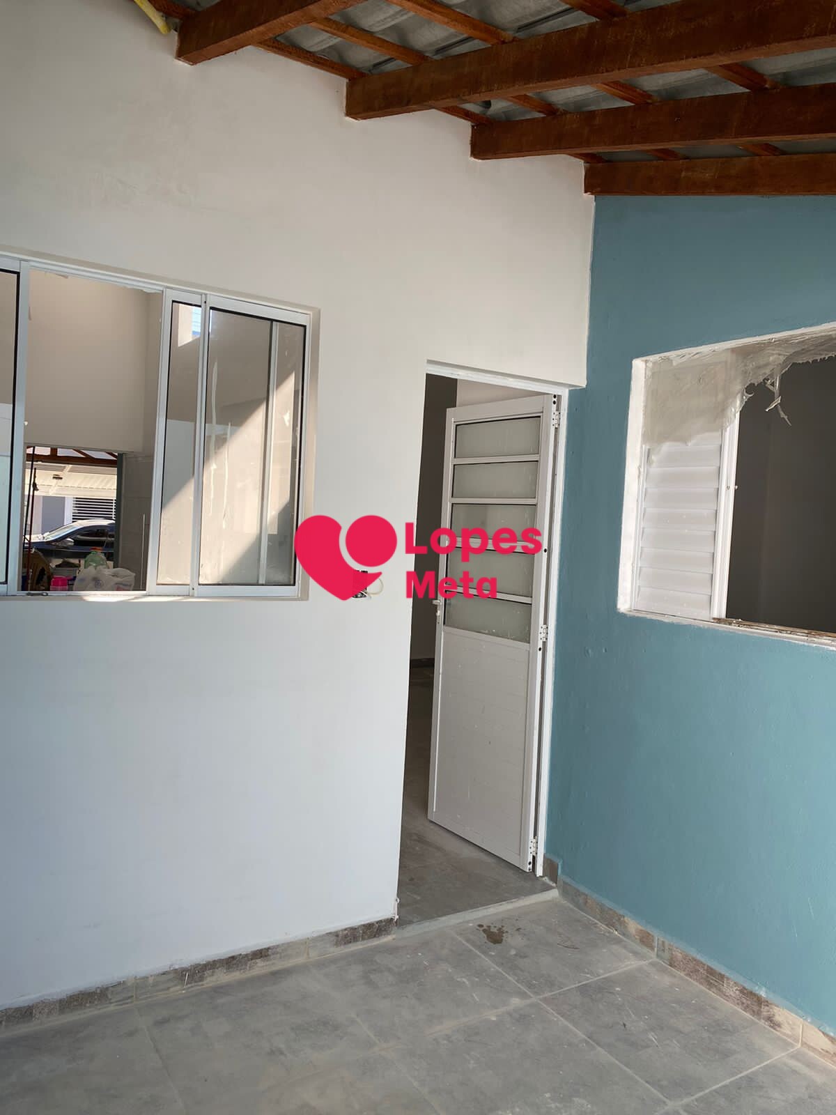 Casa à venda com 3 quartos, 175m² - Foto 2