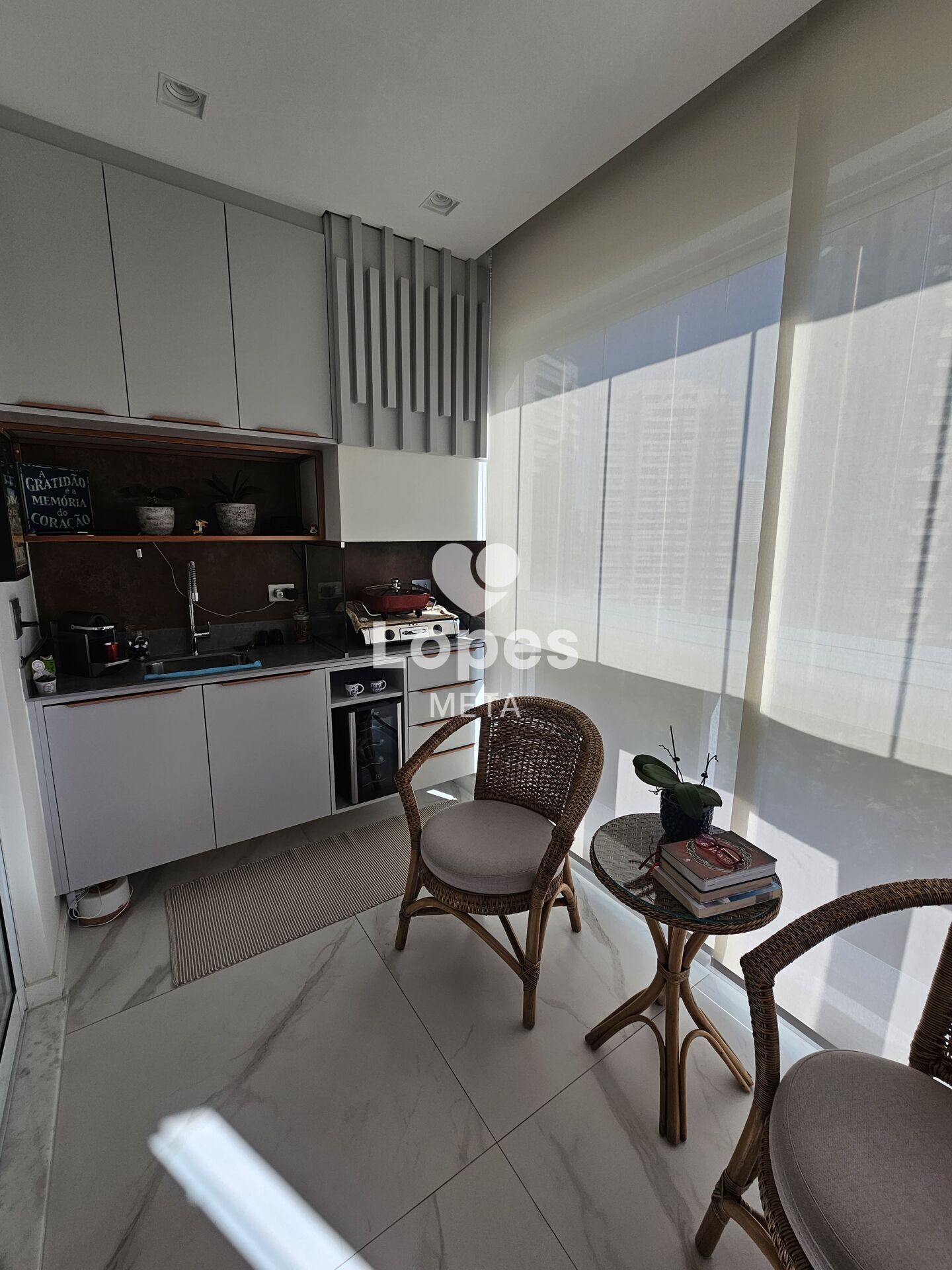 Apartamento à venda com 2 quartos, 105m² - Foto 10