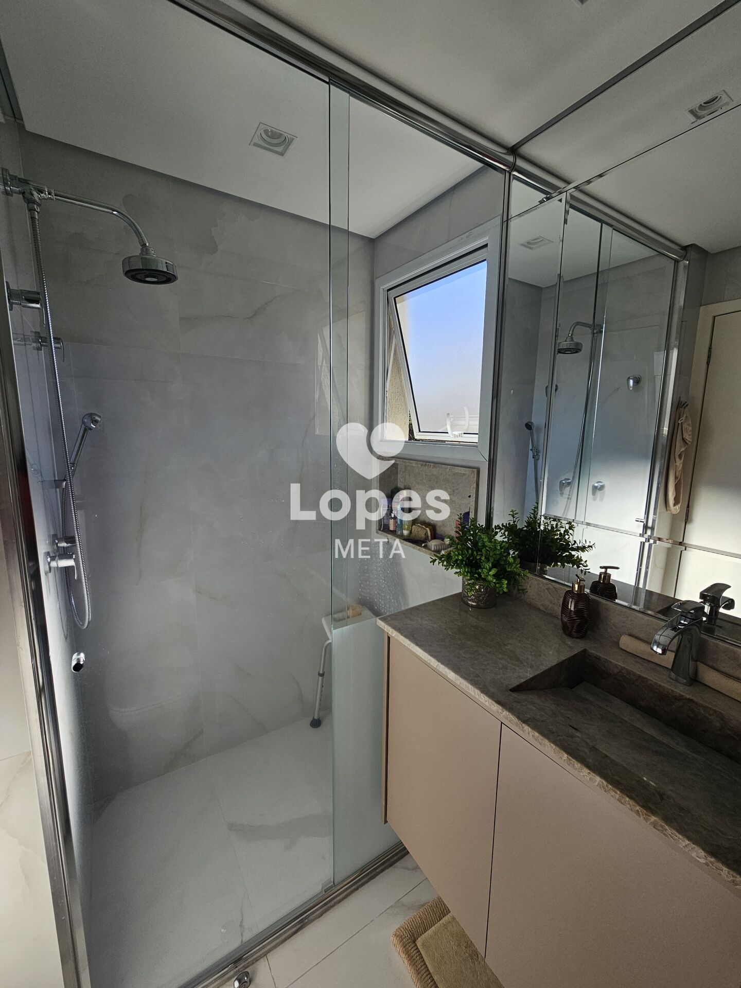 Apartamento à venda com 2 quartos, 105m² - Foto 30