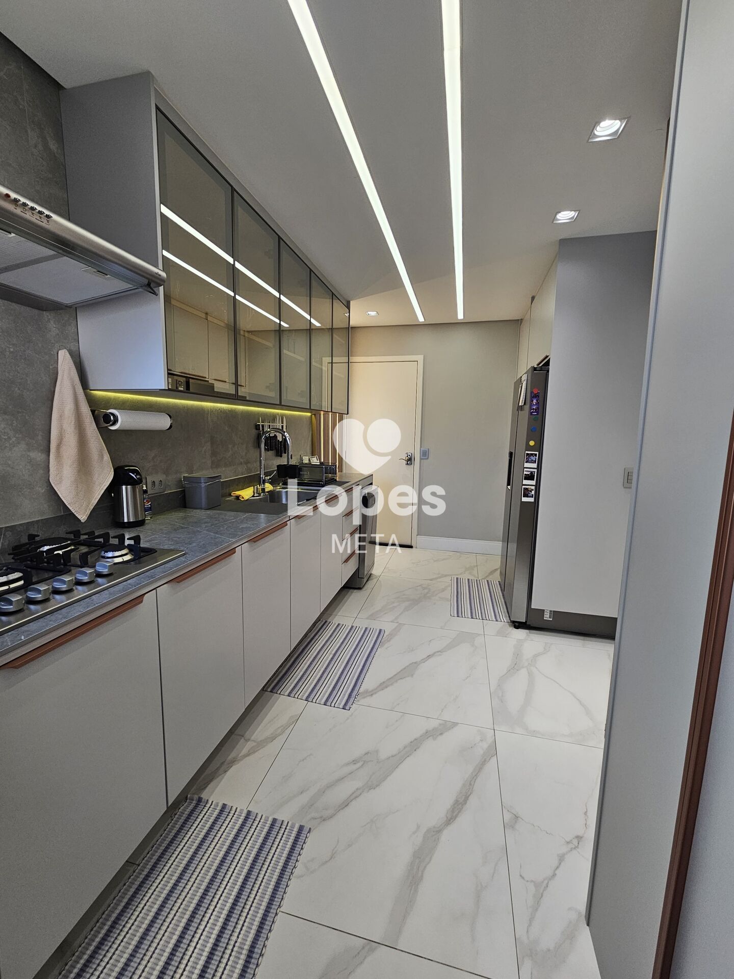 Apartamento à venda com 2 quartos, 105m² - Foto 16
