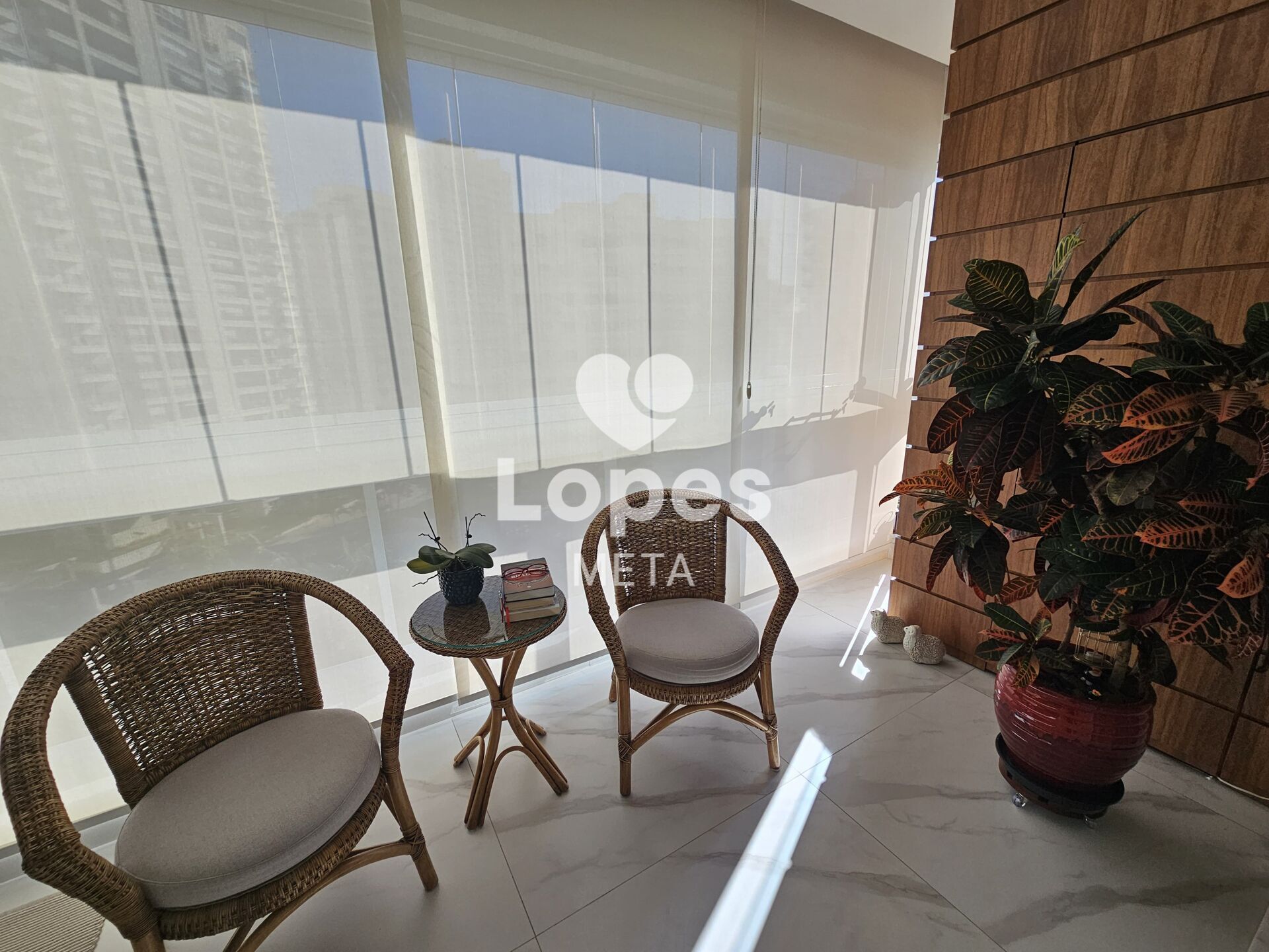 Apartamento à venda com 2 quartos, 105m² - Foto 11