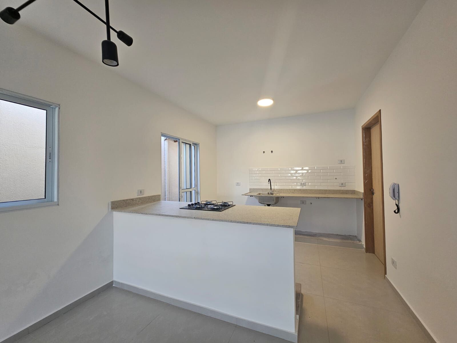 Casa, 3 quartos, 170 m² - Foto 2