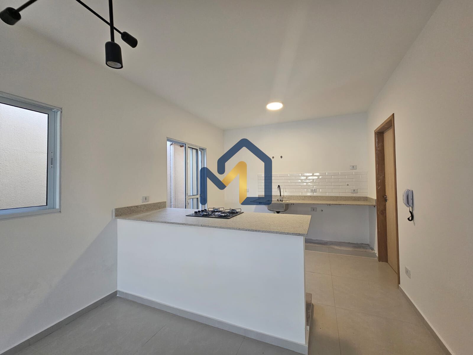Casa, 3 quartos, 170 m² - Foto 2