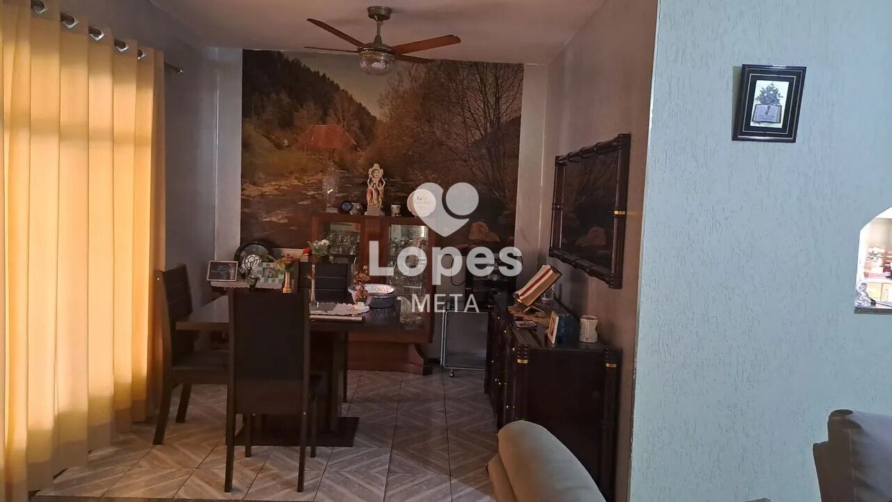 Casa, 3 quartos, 140 m² - Foto 2