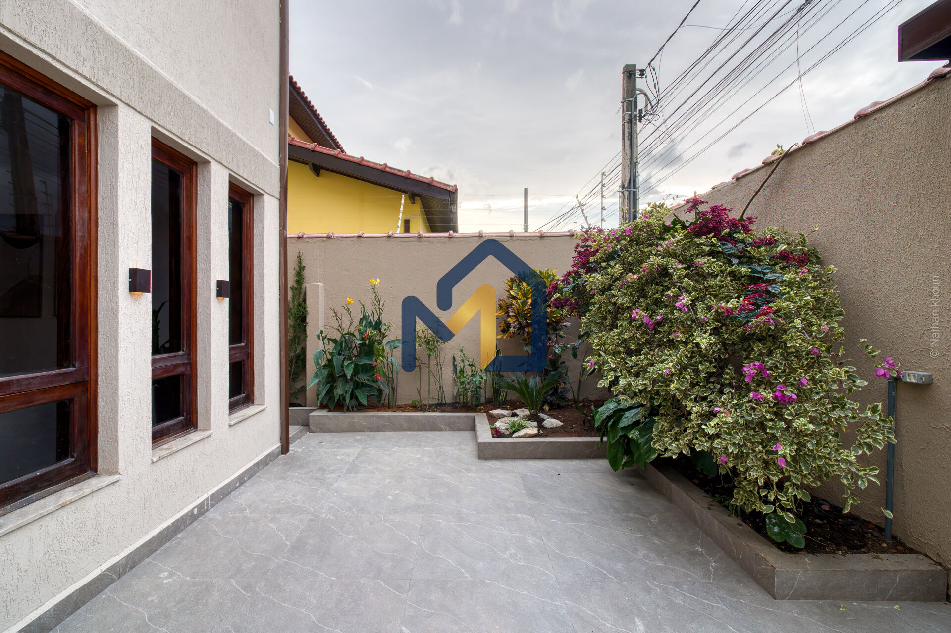Casa, 7 quartos, 358 m² - Foto 3