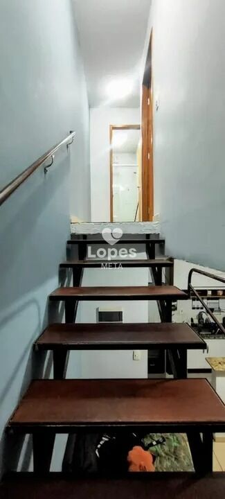 Casa à venda com 2 quartos, 75m² - Foto 13