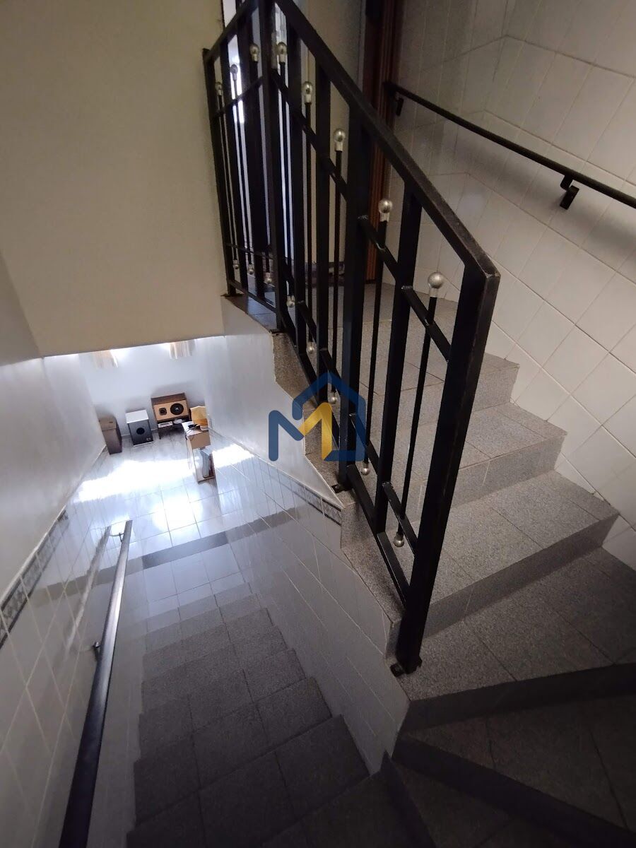 Casa, 4 quartos, 329 m² - Foto 33