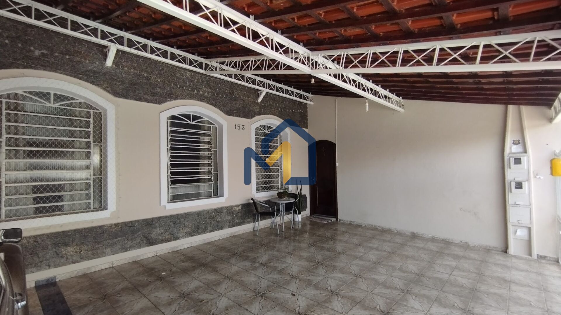 Casa, 4 quartos, 329 m² - Foto 1