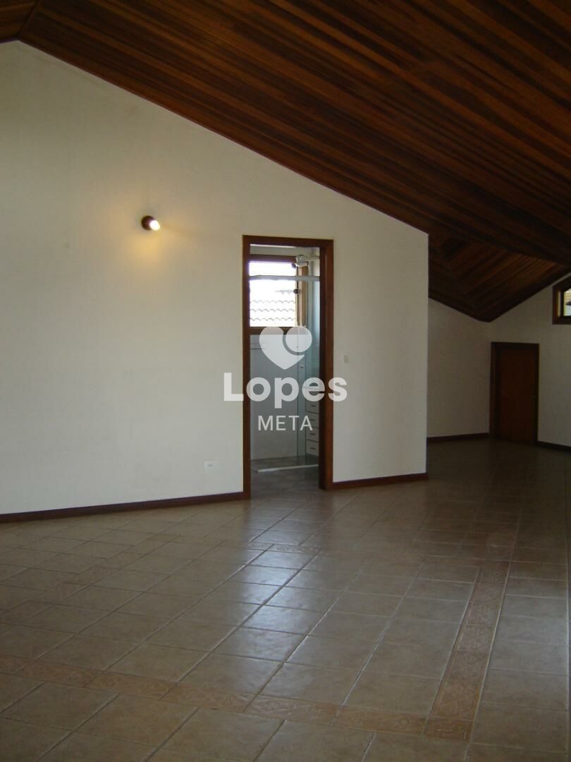 Sobrado à venda com 5 quartos, 700m² - Foto 24