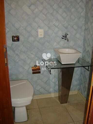Sobrado à venda com 5 quartos, 700m² - Foto 30